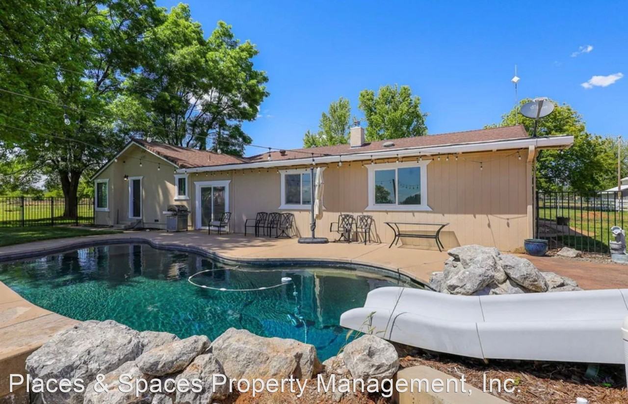 22049 1/2 Los Alamos Lane - Photo 3 of 50