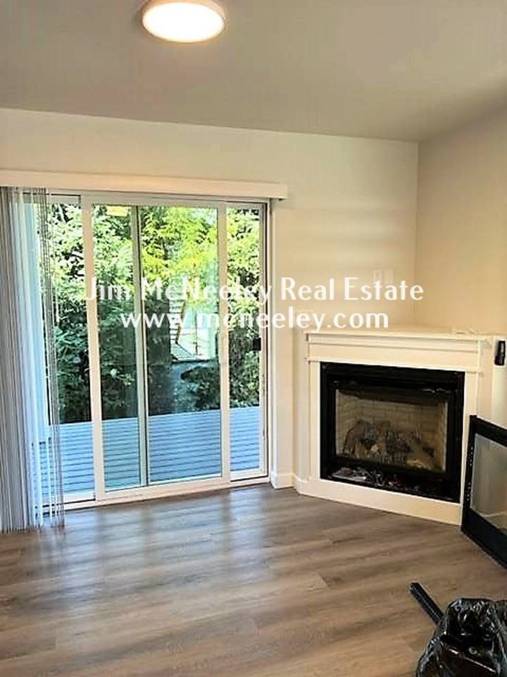 2155 N Wahanna Rd - Photo 2 of 10