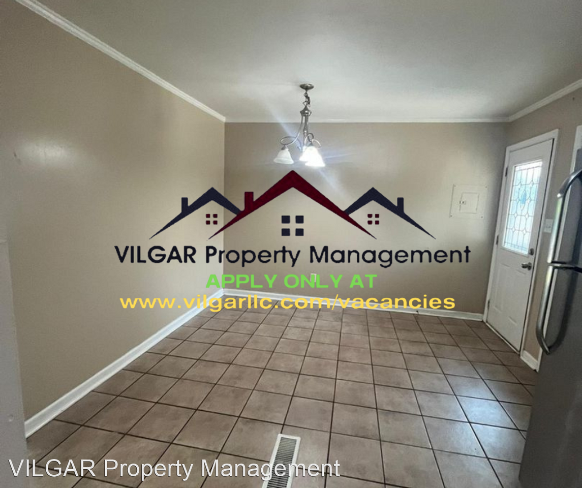 8128 Sycamore Ave - Photo 3 of 13