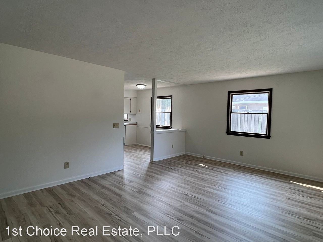 5716 Ridgeway Dr - Photo 2 of 18