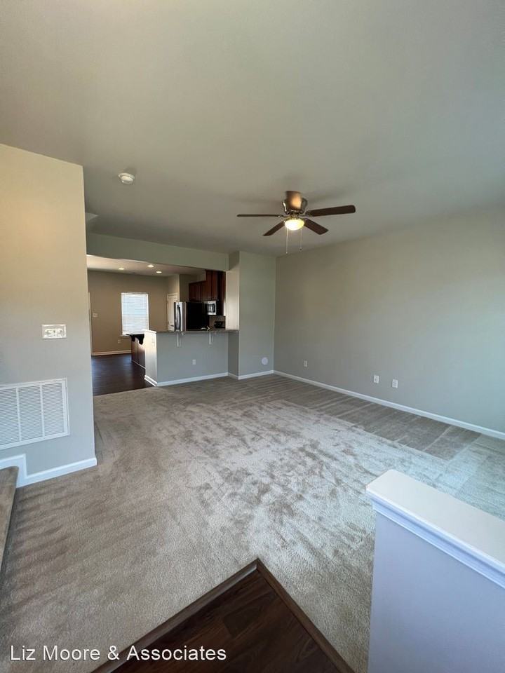 4212 Pillar - Photo 3 of 24