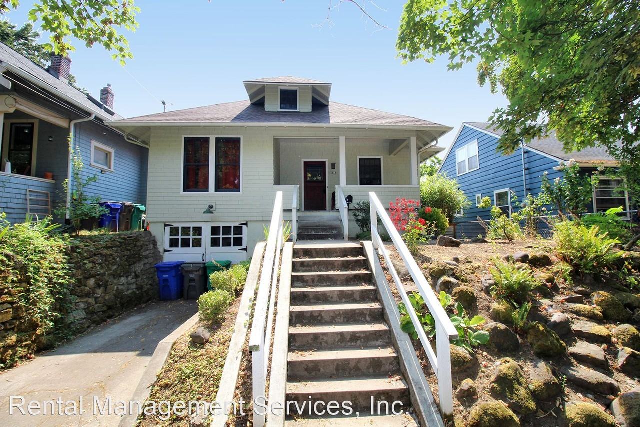 3314 Se Brooklyn St - Photo 2 of 32