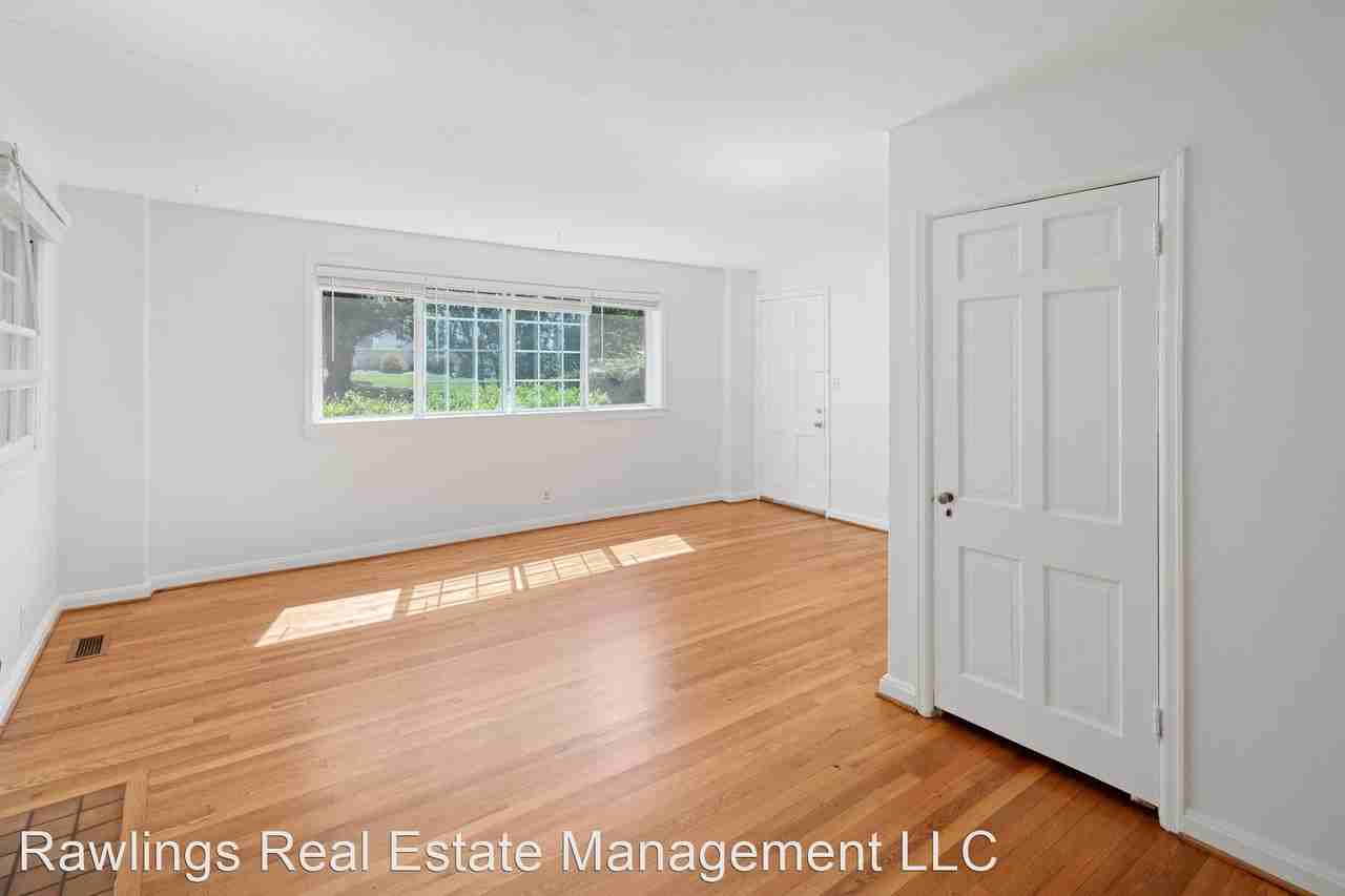 32 Lorraine Ave - Photo 2 of 22