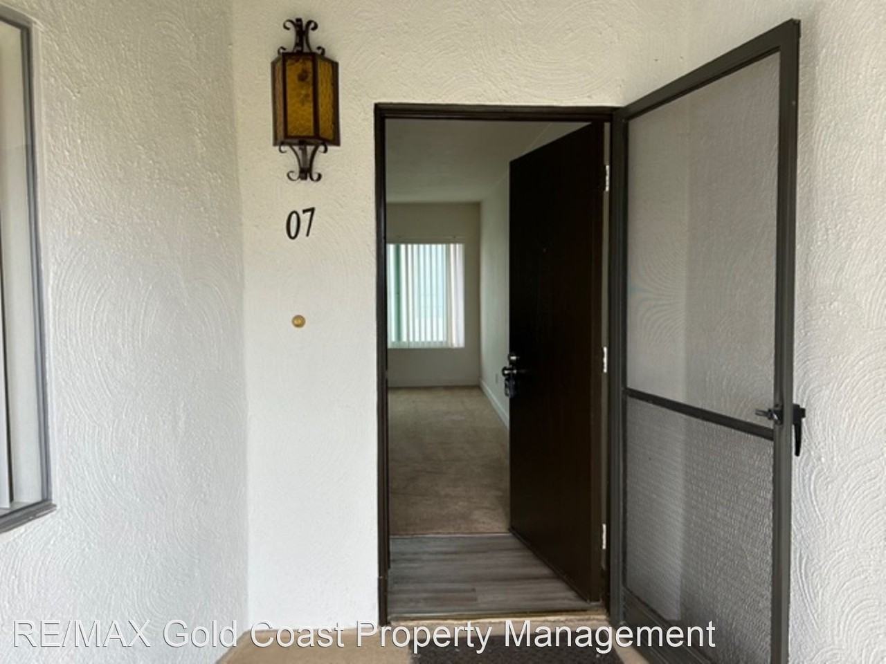 4907 Dunes St - Photo 2 of 50