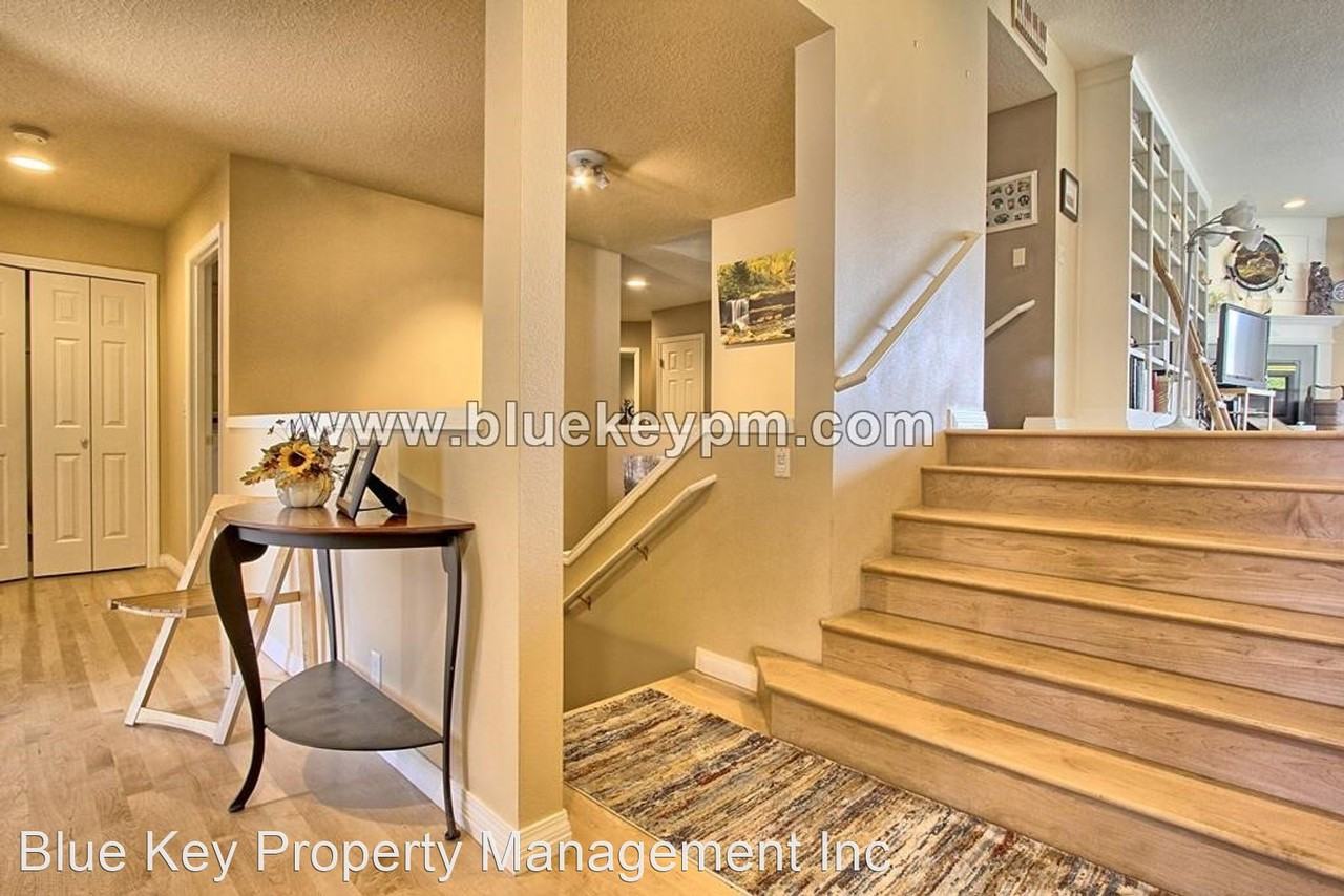 17715 Se 36th Way - Photo 2 of 21