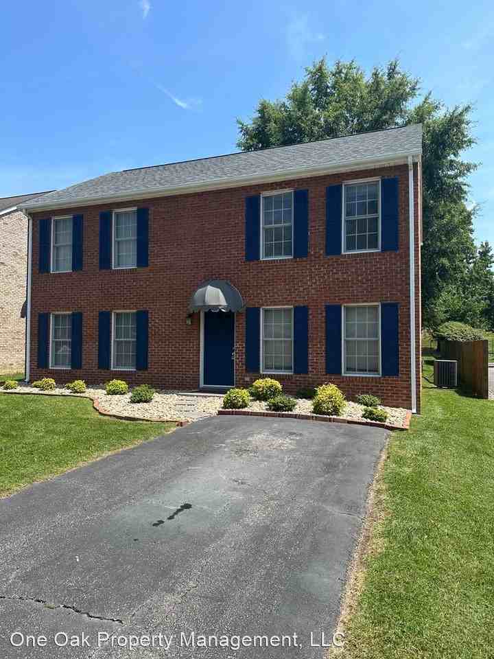 98 100 Lakehurst Dr Apartments in Salem, VA 24153 Zumper