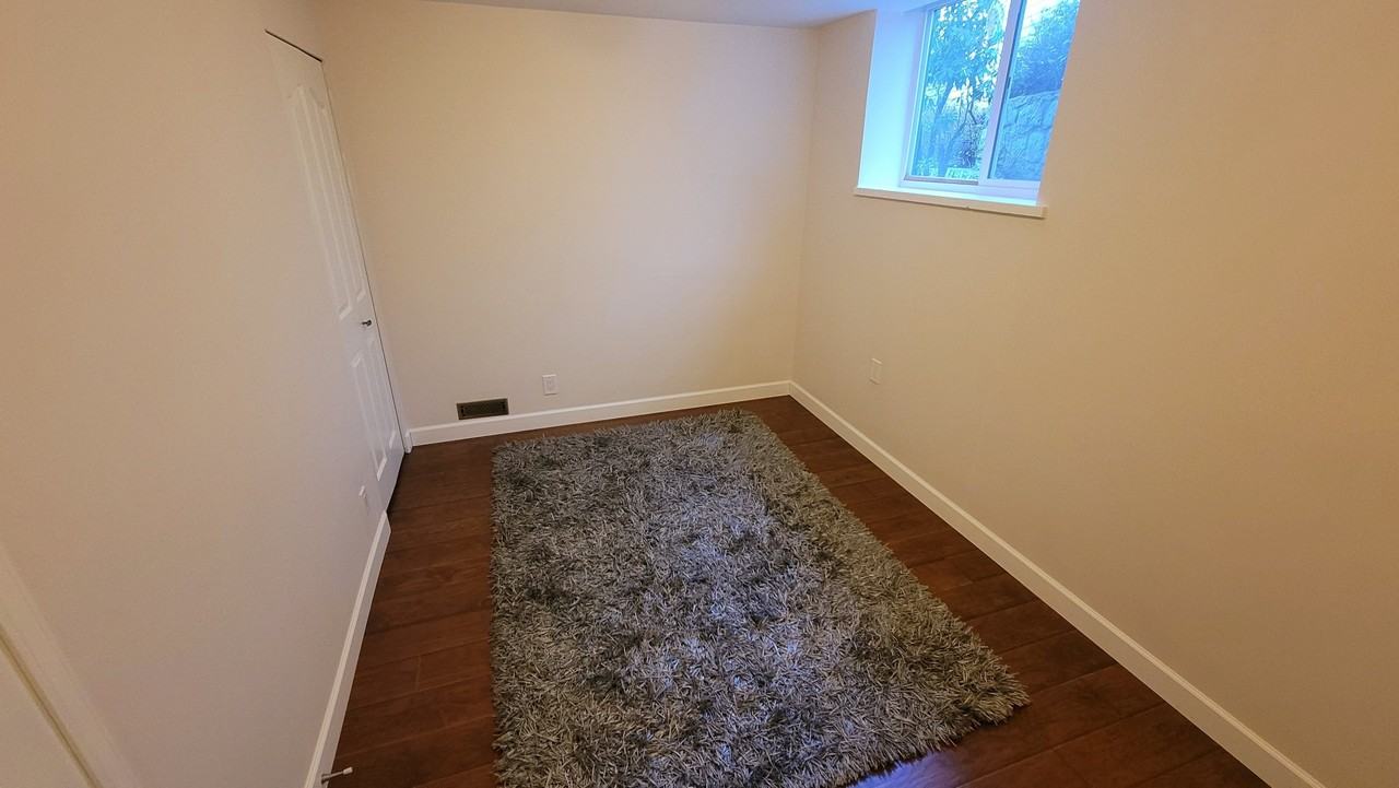 18 Flavelle Drive - Photo 3 of 11