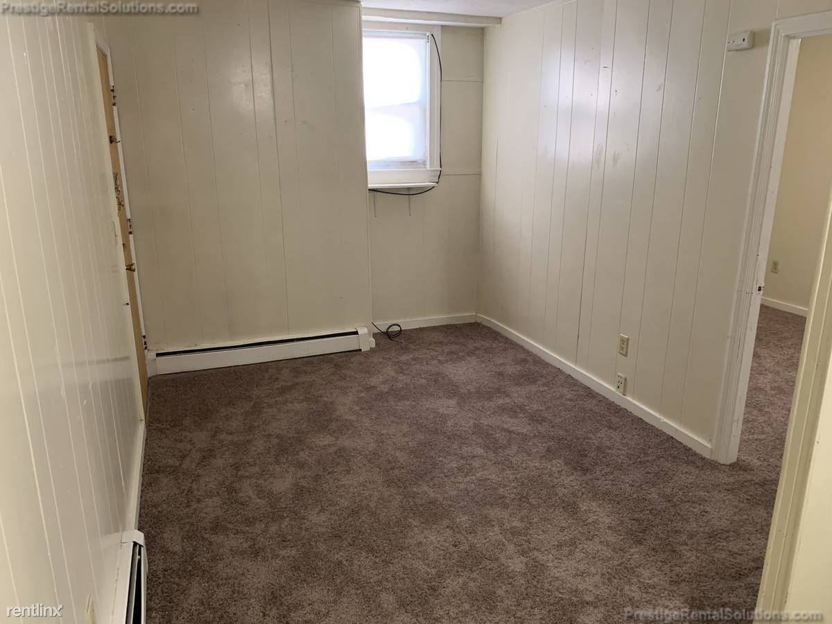 2 Woodlawn St - Photo 3 of 6