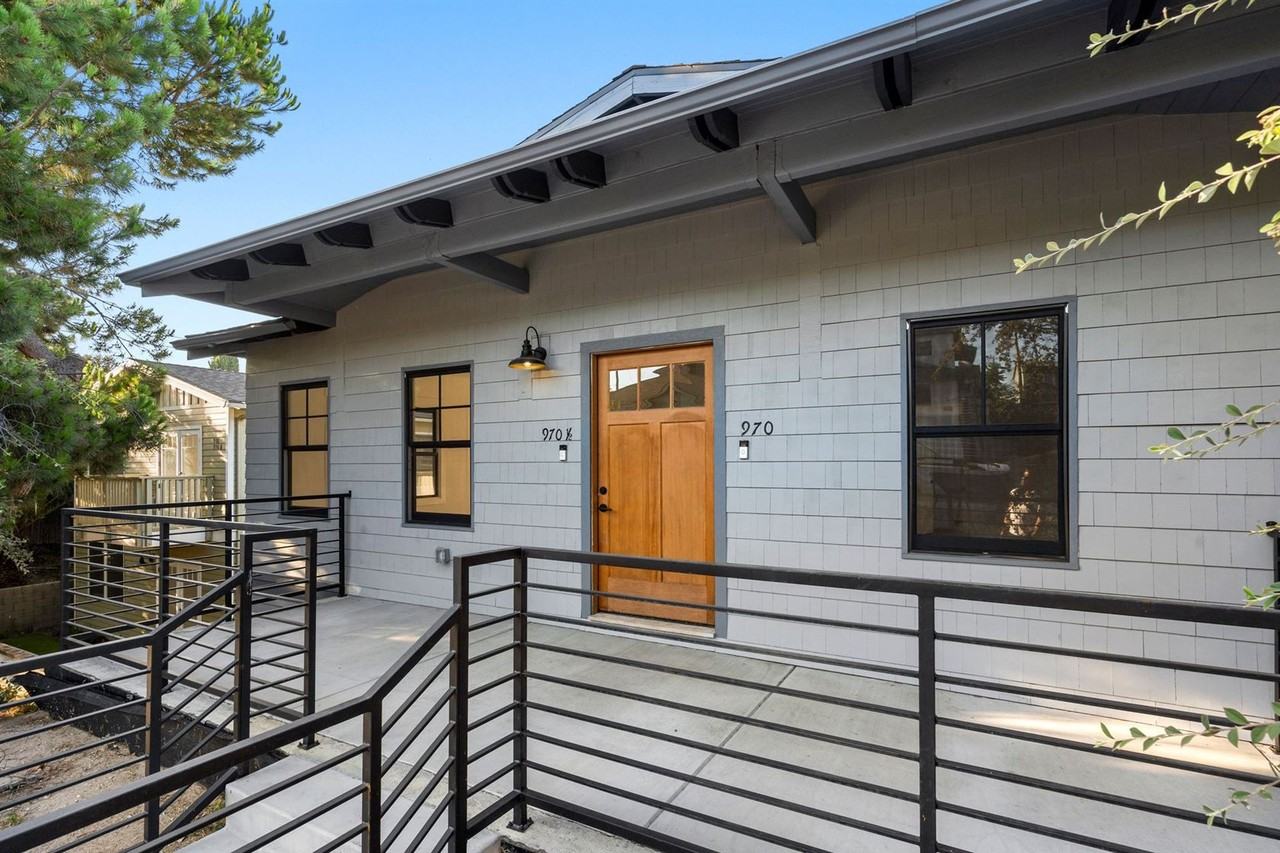 1008 Douglas Street - Photo 2 of 9