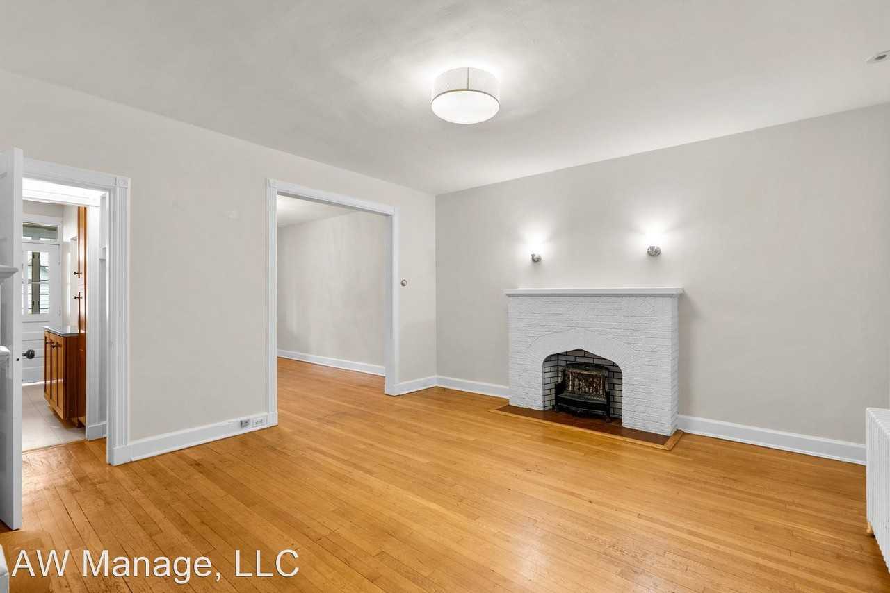 2432 Tunlaw Rd Nw - Photo 3 of 39