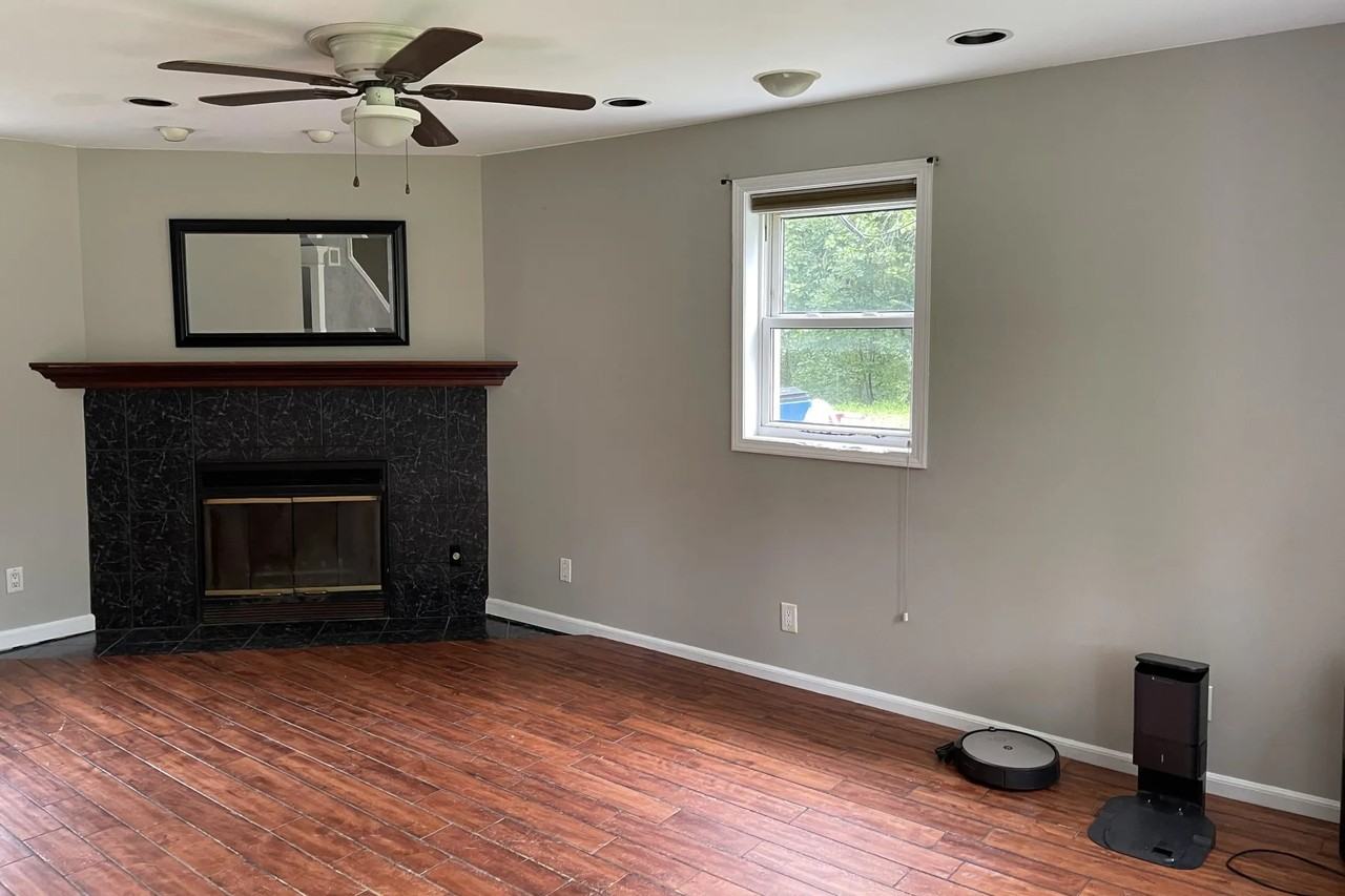 2445 Dodge Rd - Photo 3 of 10