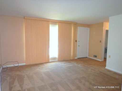 7111 Boxford Rd - Photo 2 of 10