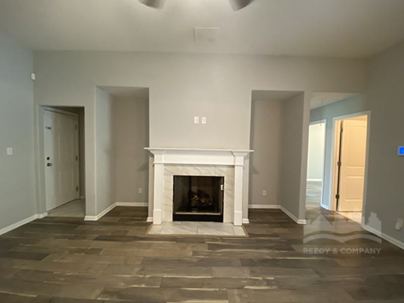 1138 River Wood Cir W - Photo 3 of 18