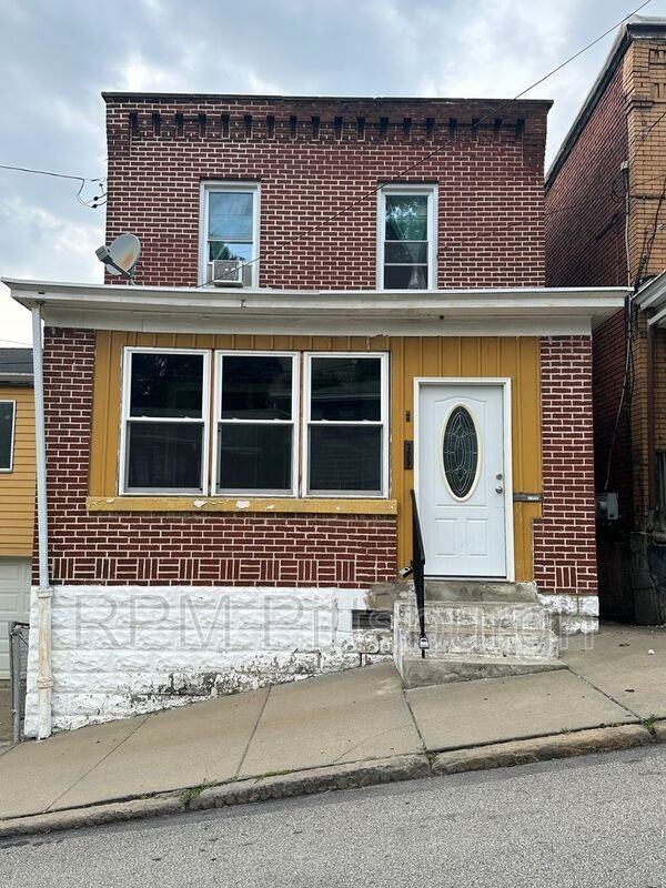 705 Cherokee St #1 - Photo 2 of 14