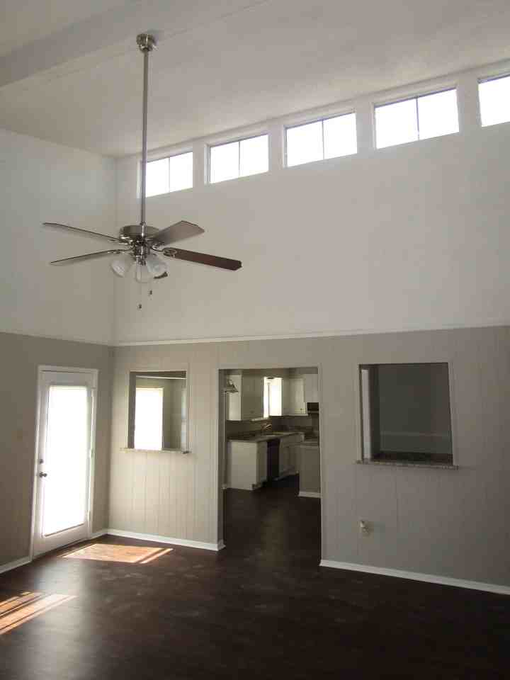 3312 Chancellorsville Dr - Photo 3 of 12