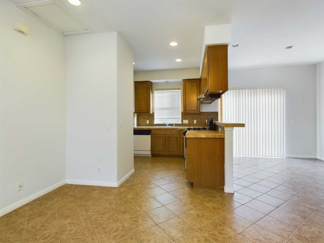 401 Nelray Boulevard - Photo 6 of 21