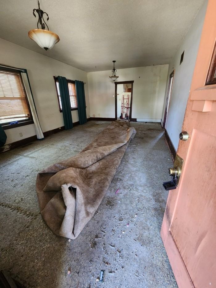 309 Champa St - Photo 2 of 12