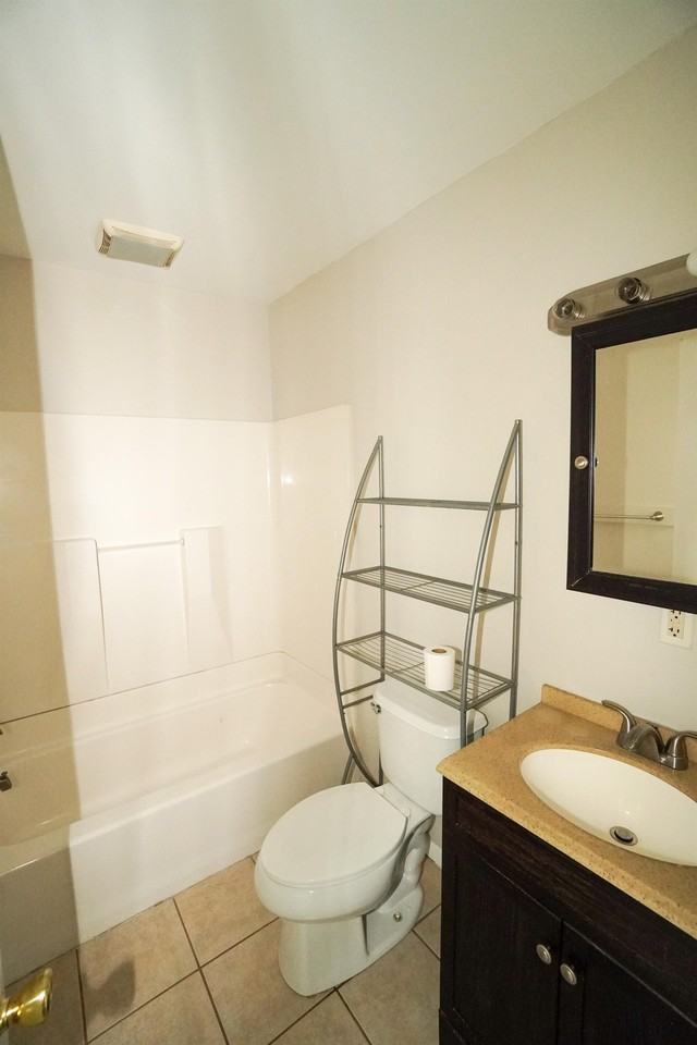 394 Mary St #1 - Photo 6 of 10