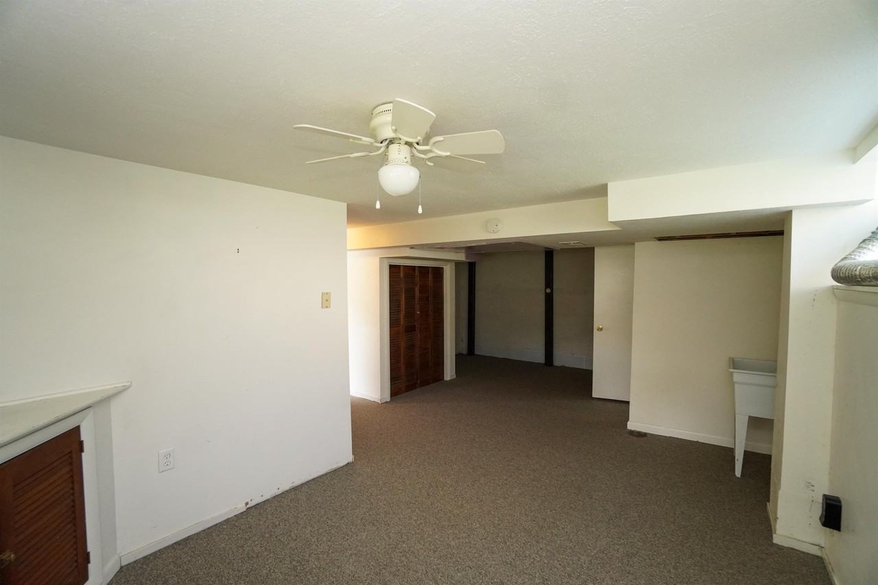 394 Mary St #1 - Photo 7 of 10