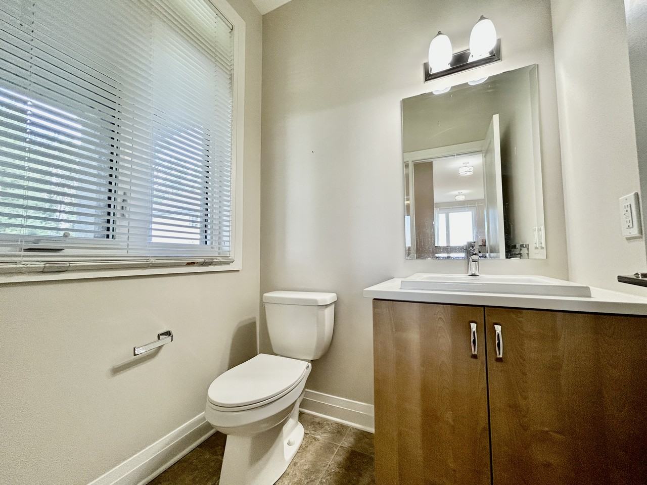 798 Carnelian Crescent - Photo 6 of 20