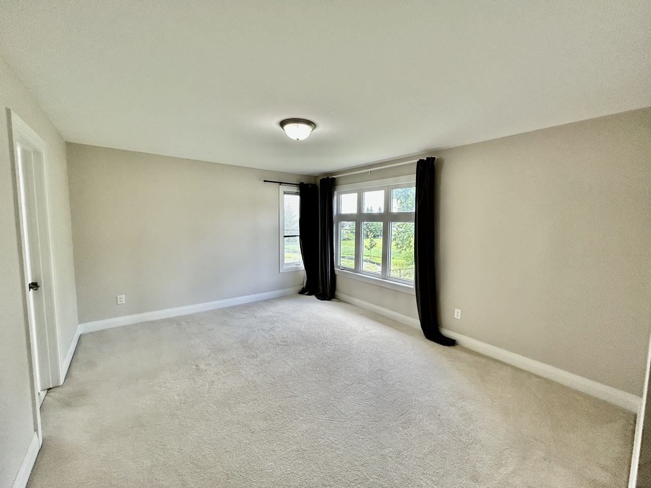 798 Carnelian Crescent - Photo 7 of 20