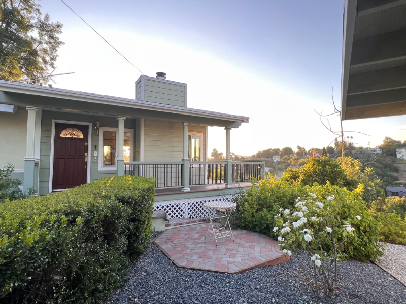 1477 Montecito Dr - Photo 2 of 14