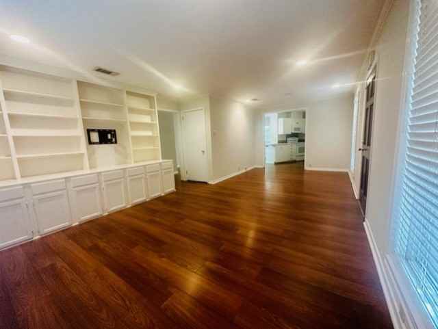 623 College Hill Drive #1 - Photo 3 of 15