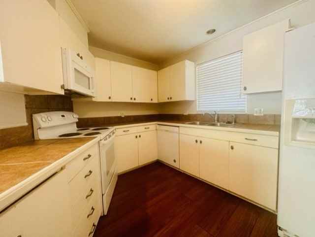 623 College Hill Drive #1 - Photo 6 of 15