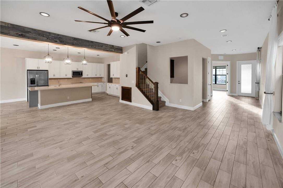 3865 Nw 89th Way - Photo 2 of 8