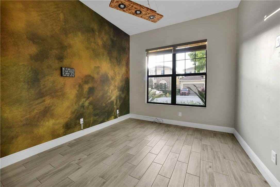 3865 Nw 89th Way - Photo 3 of 8