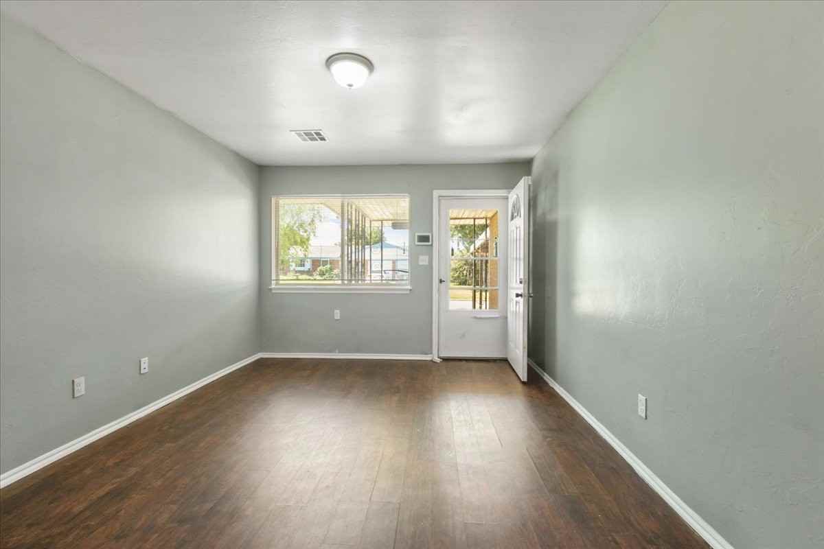 8004 S Miller Blvd #1 - Photo 2 of 12