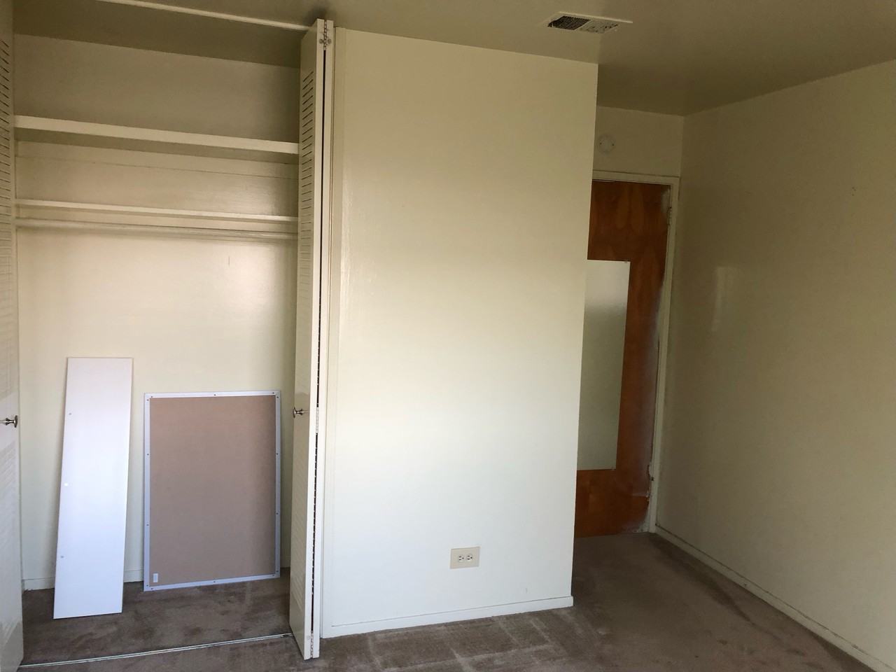 1111 Keppler Court #D - Photo 2 of 8