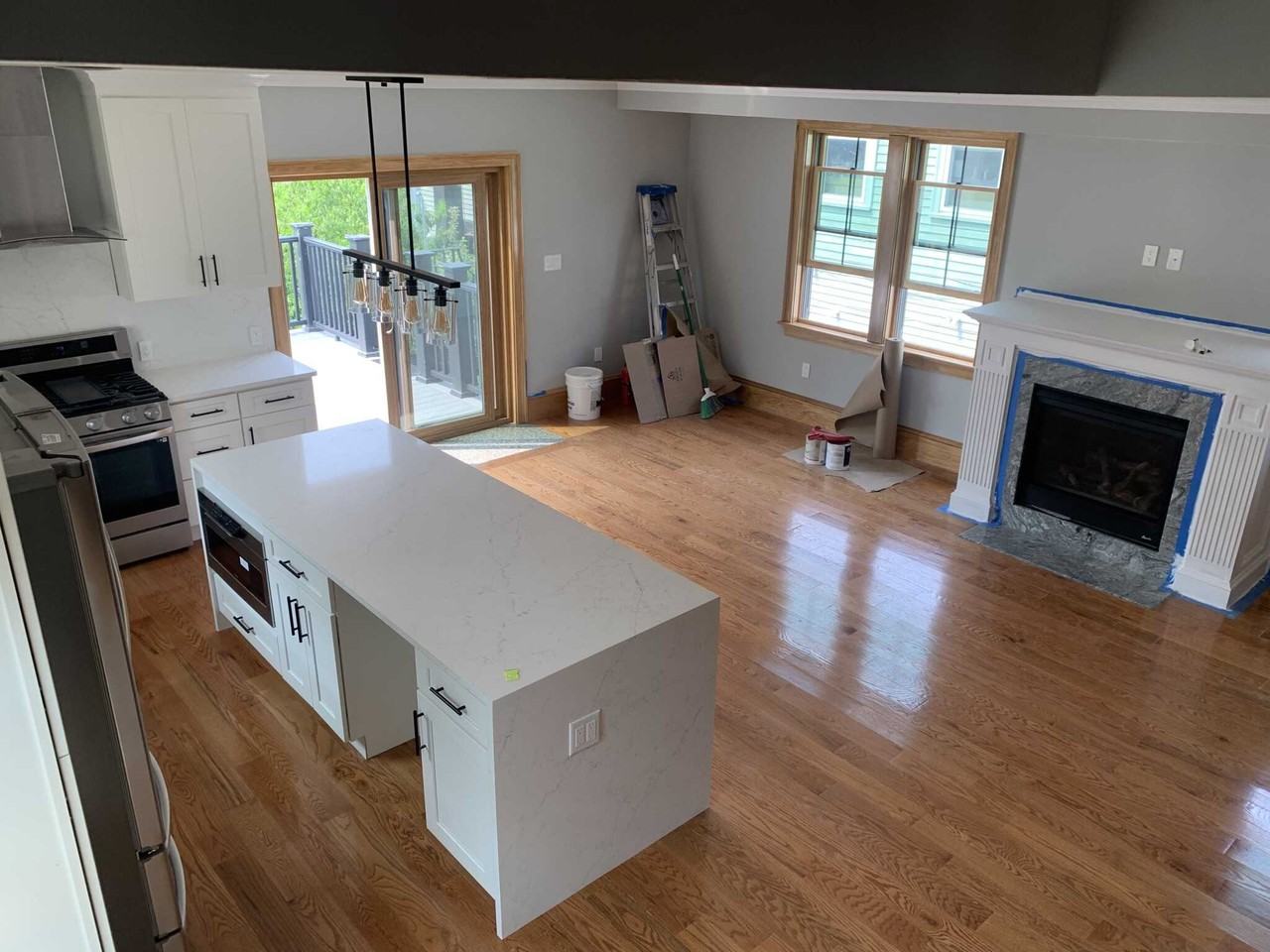 Elm St - Photo 3 of 30