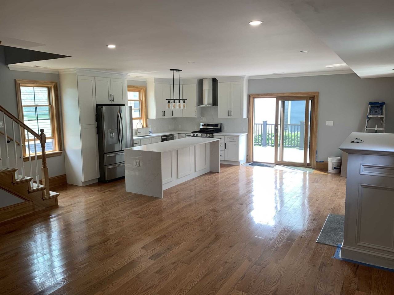 Elm St - Photo 7 of 30