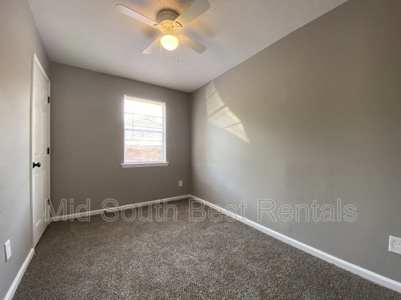 376 Delta Road - Photo 5 of 12