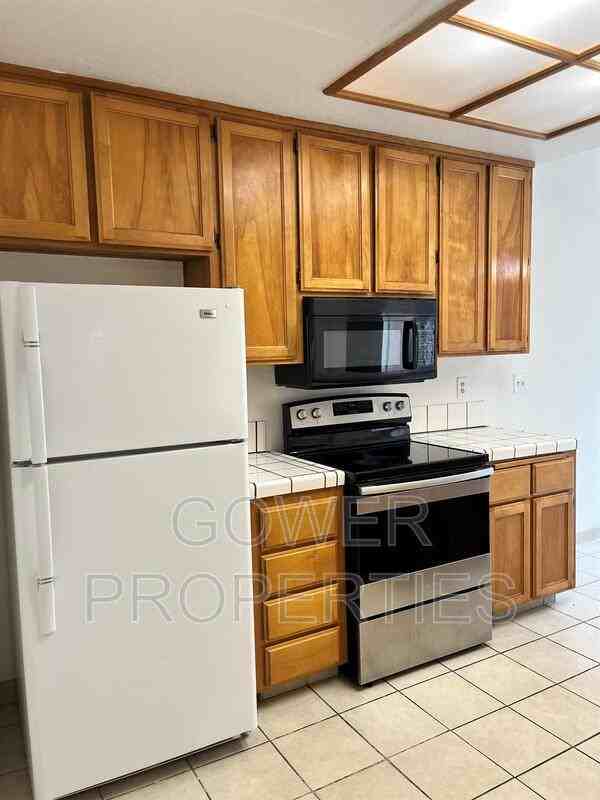 1547 Timber Creek Dr - Photo 2 of 12