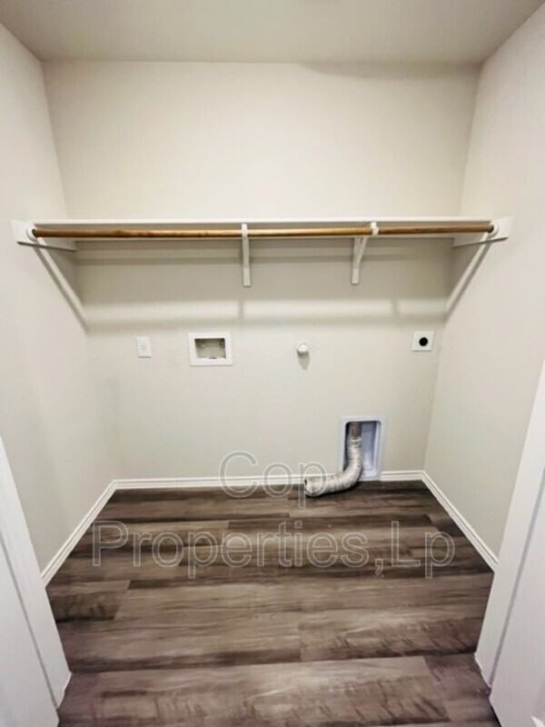 9015 Little Hoss - Photo 5 of 13