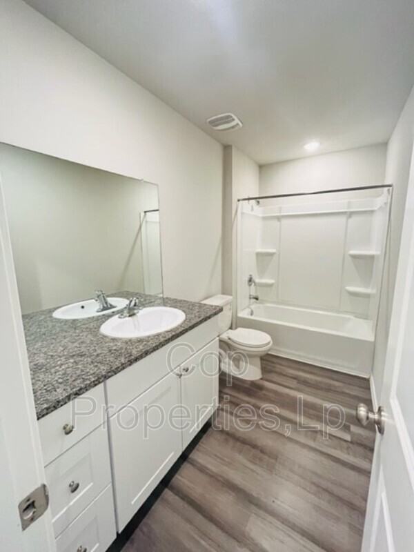 9015 Little Hoss - Photo 7 of 13