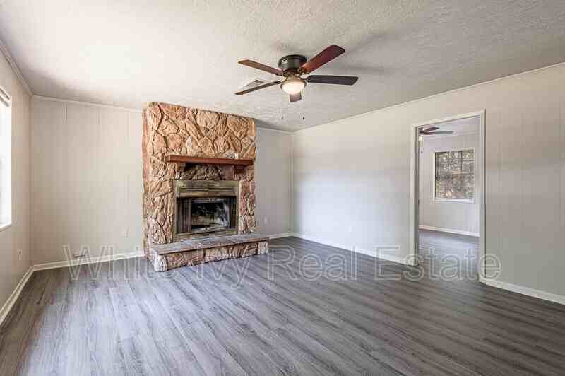 114 Myers Dr - Photo 2 of 26