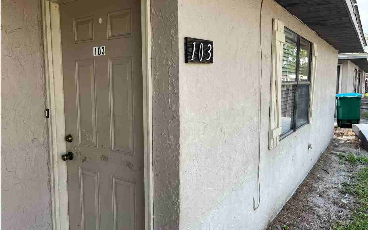 3784 NW HUNTSBORO 103, Lake City, FL 32055 2 Bedroom Apartment for 975