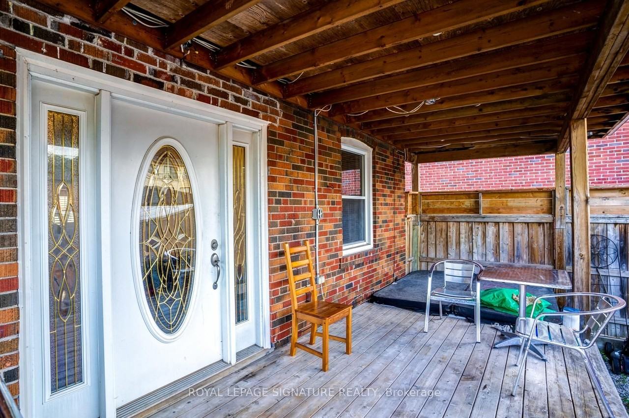 33 Athlone Road #Main - Photo 2 of 23