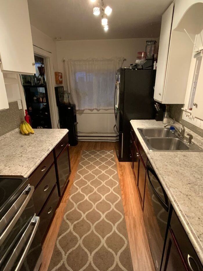 1403 104th St S - Photo 3 of 12