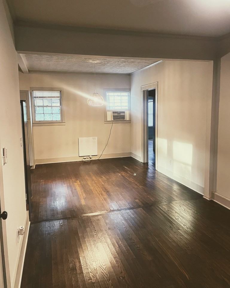 2978 Memorial Dr Se #NA - Photo 2 of 12