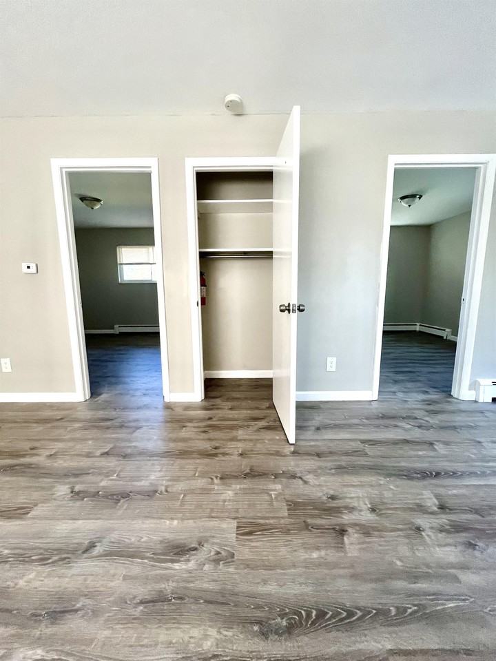 2027 E Galbraith Rd #G3 - Photo 6 of 12