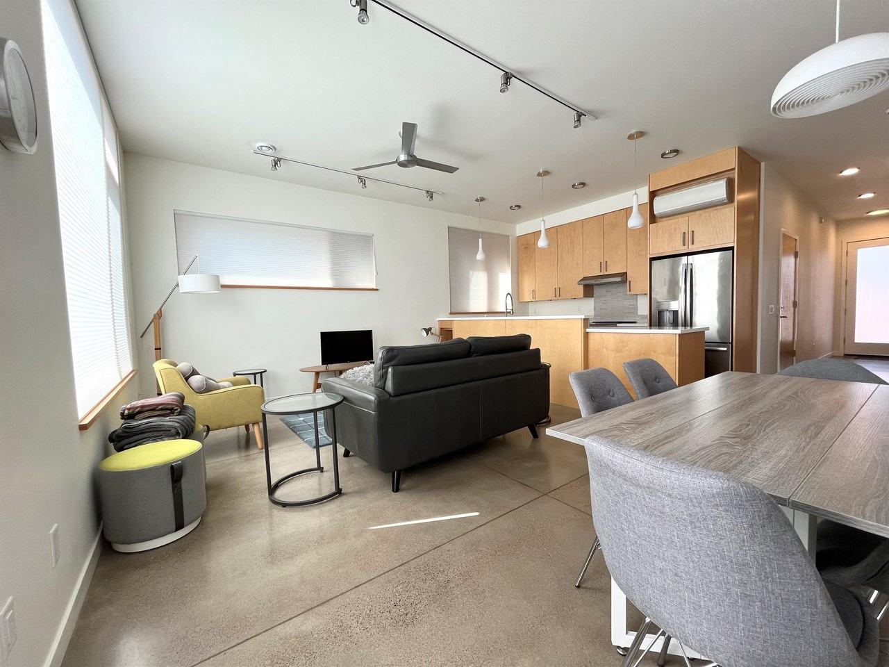 2743 Friendly Alley #1 - Photo 4 of 40