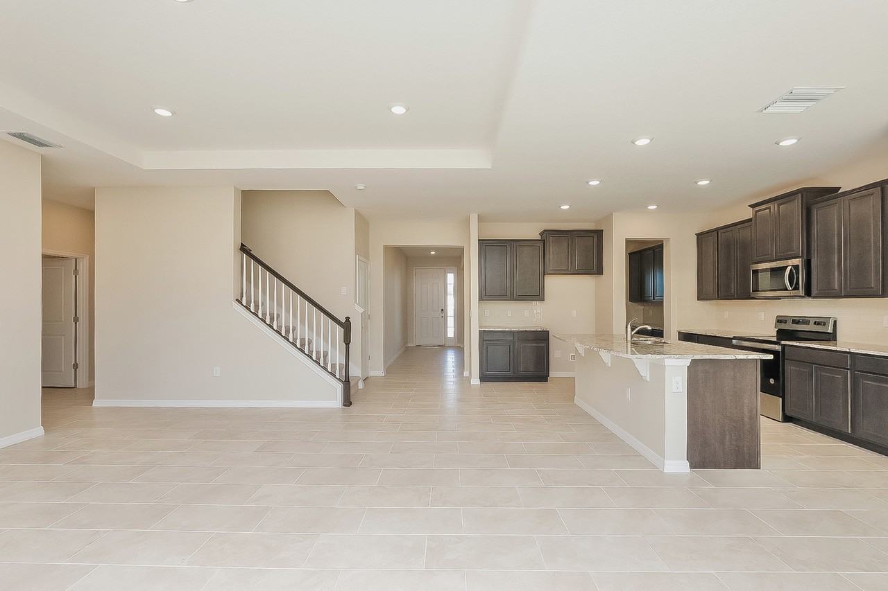 15506 Sweet Springs Bnd - Photo 3 of 21