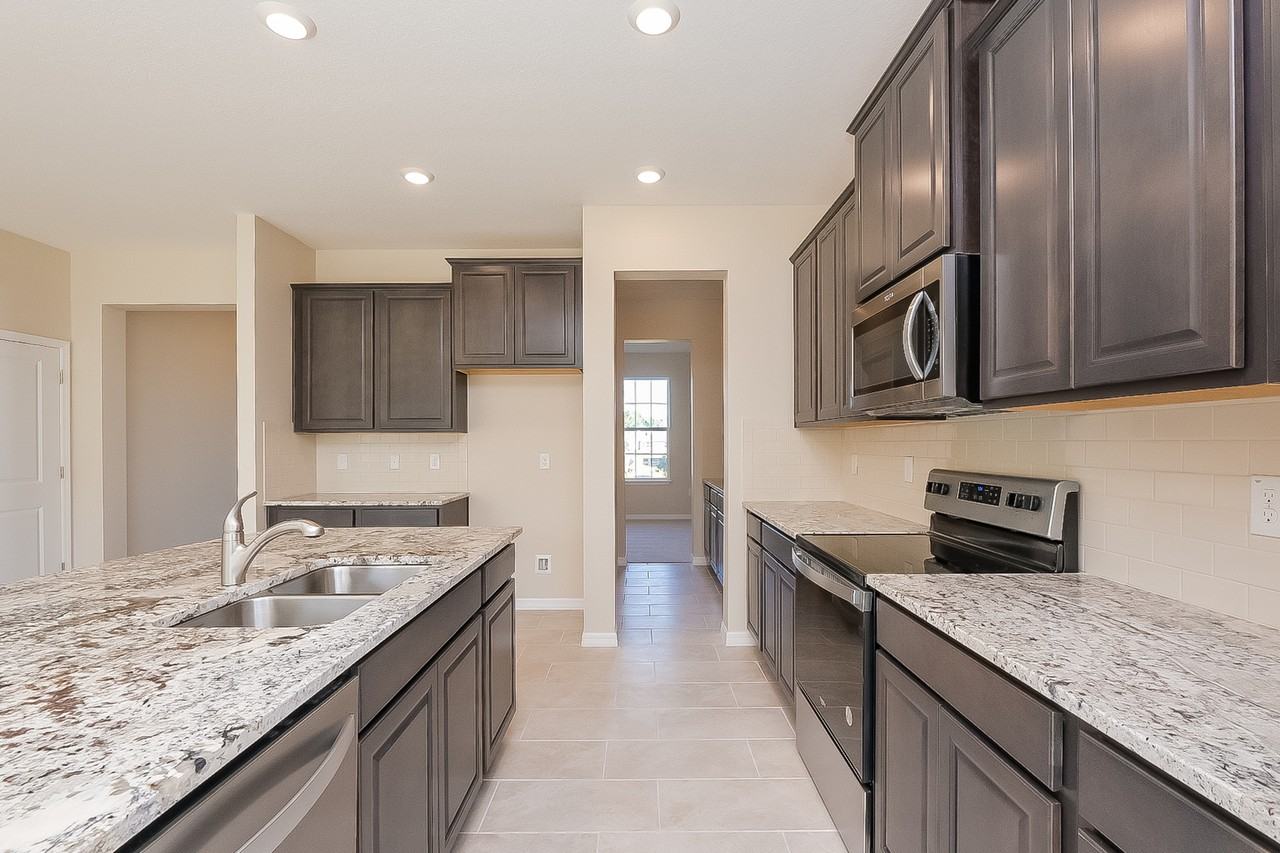 15506 Sweet Springs Bnd - Photo 7 of 21