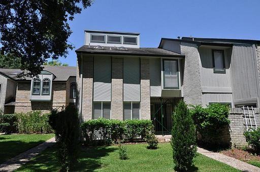 668 N Eldridge Pkwy