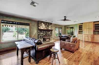 15320 Chisum Trl - Photo 3 of 50