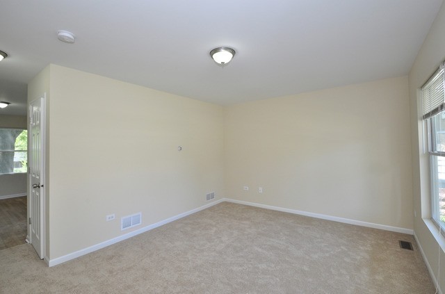 1022 Adams St - Photo 2 of 20